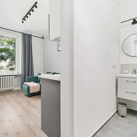 Museum Square By Renters * Breslavia