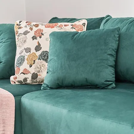 Museum Square By Renters * Breslavia