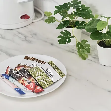 Museum Square By Renters * Breslavia