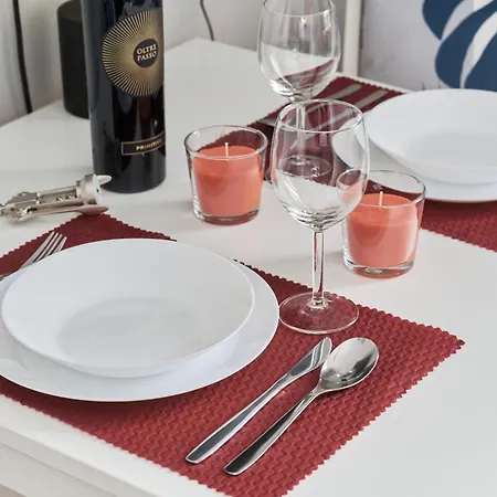 Museum Square By Renters * Breslavia